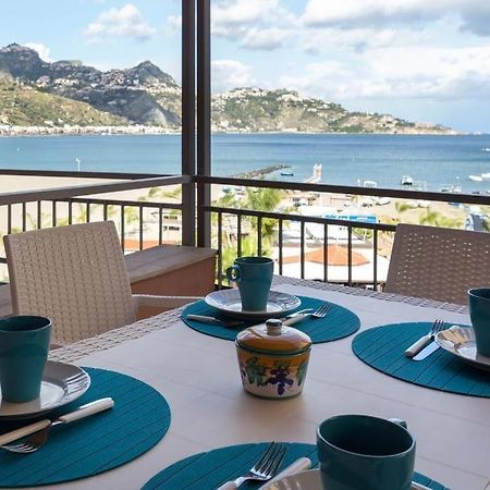 Casablu, Un Delizioso Bilocale Sulla Baia Di Naxos Apartment Giardini Naxos Ngoại thất bức ảnh